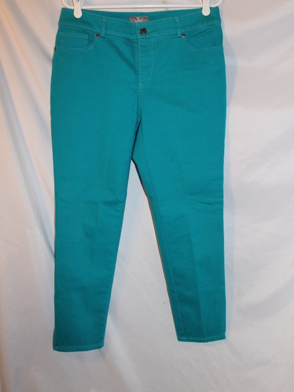 Chico's Cropped "So Slimming" Jeans